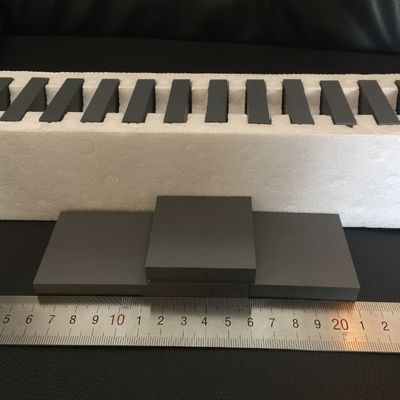 Placa Balística de Carboneto de Boro Sinterizado Sem Pressão R400 com Proteção Autônoma Nível IV NIJ e Design Multicurva
