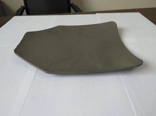 Placa Balística de Carboneto de Boro Sinterizado Sem Pressão R400 com Proteção Autônoma Nível IV NIJ e Design Multicurva