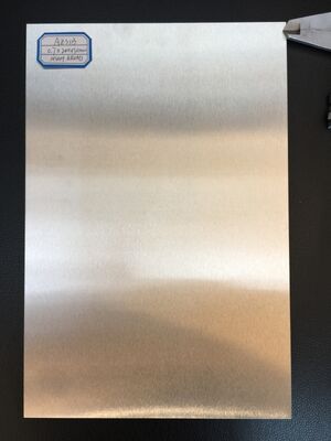 Placa laminada a quente de liga de magnésio AZ31B com superfície de prata brilhante sem óleo e recozimento completo para usinagem CNC