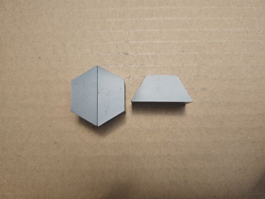 Ladrilhos cerâmicos de carboneto de silício (SiC) premium para placas de inserção à prova de balas | Folhas de armadura leves e de alta resistência balística