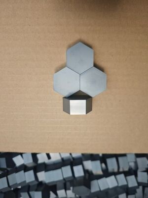 Placa Balística de Carboneto de Silício Monolítico Nível IV NIJ 10x12 Polegadas Placa Cerâmica de Proteção
