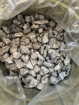 Grânulos de Liga Mestra de Nióbio e Alumínio AlNb60, Grau Padrão de 10-50mm para Liga Resistente à Corrosão Marinha
